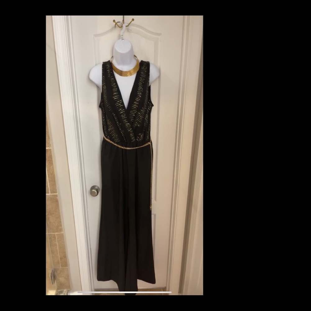 Millibon Black and Gold Jumpsuit 🖤✨🖤✨